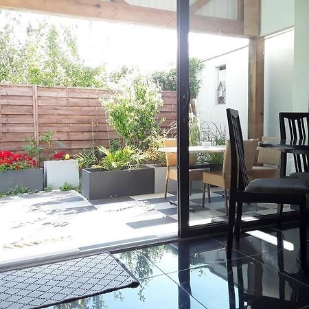 Maisonnette 28 M2 Au Fond Du Jardin Calme&Confort Mondeville  Extérieur photo